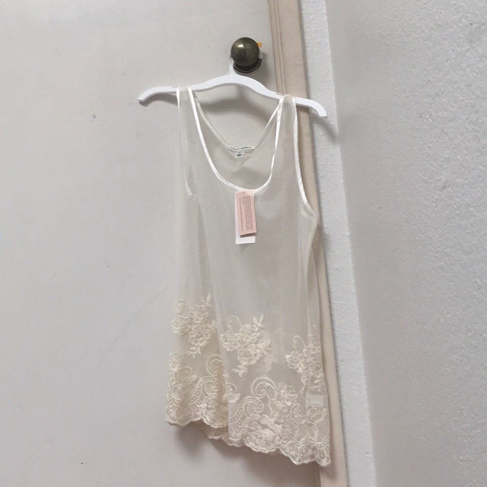 Banana Republic lace tank top